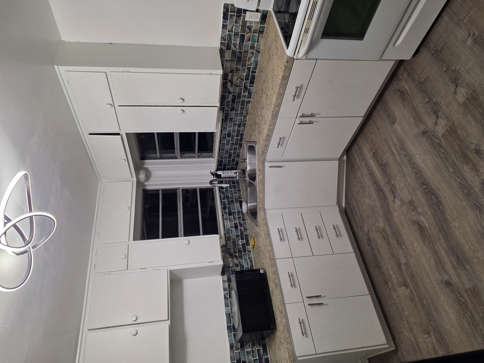 1611 Glen Ave · Unit A photo 14