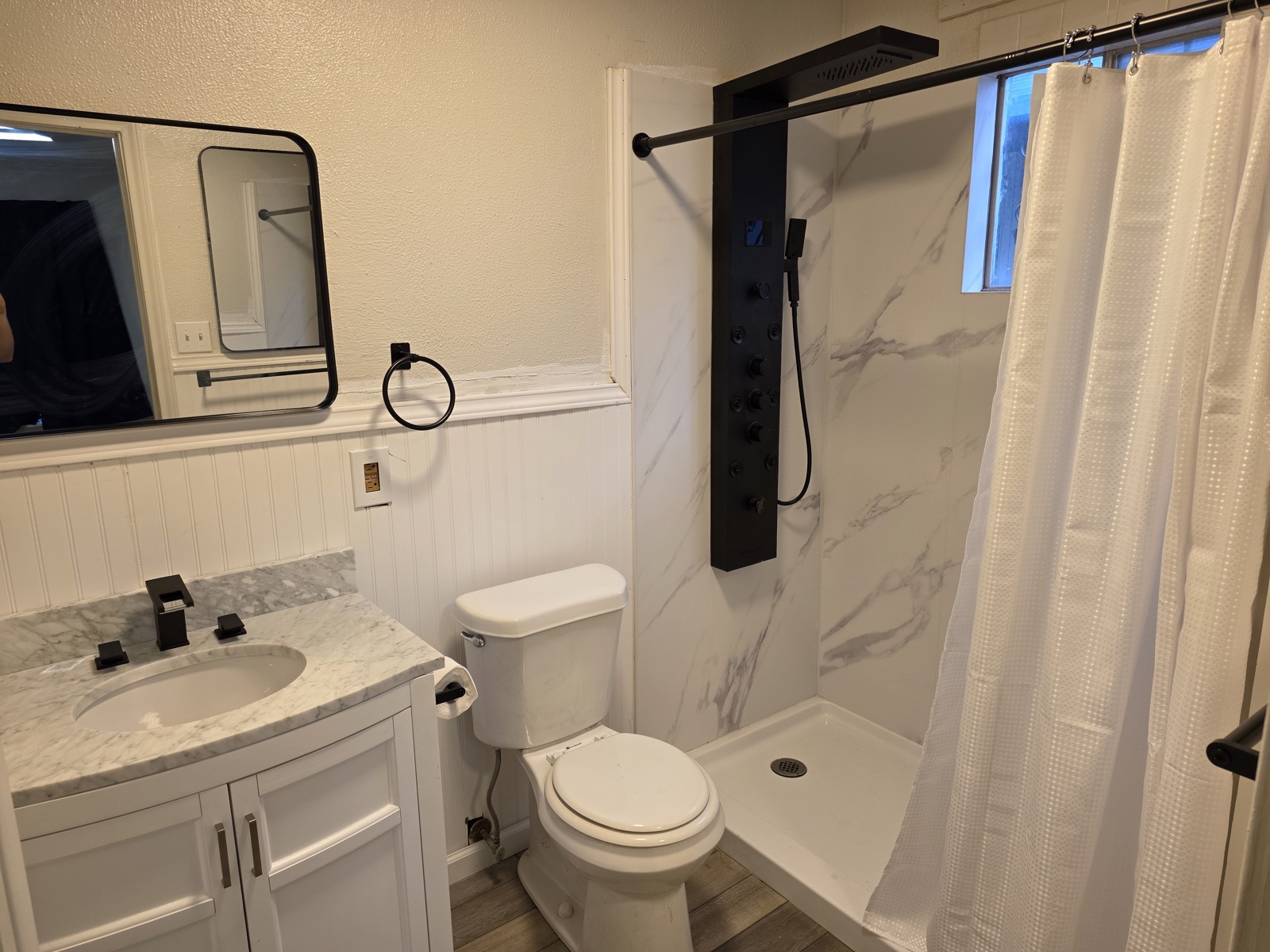 1611 Glen Ave · Unit B photo 8