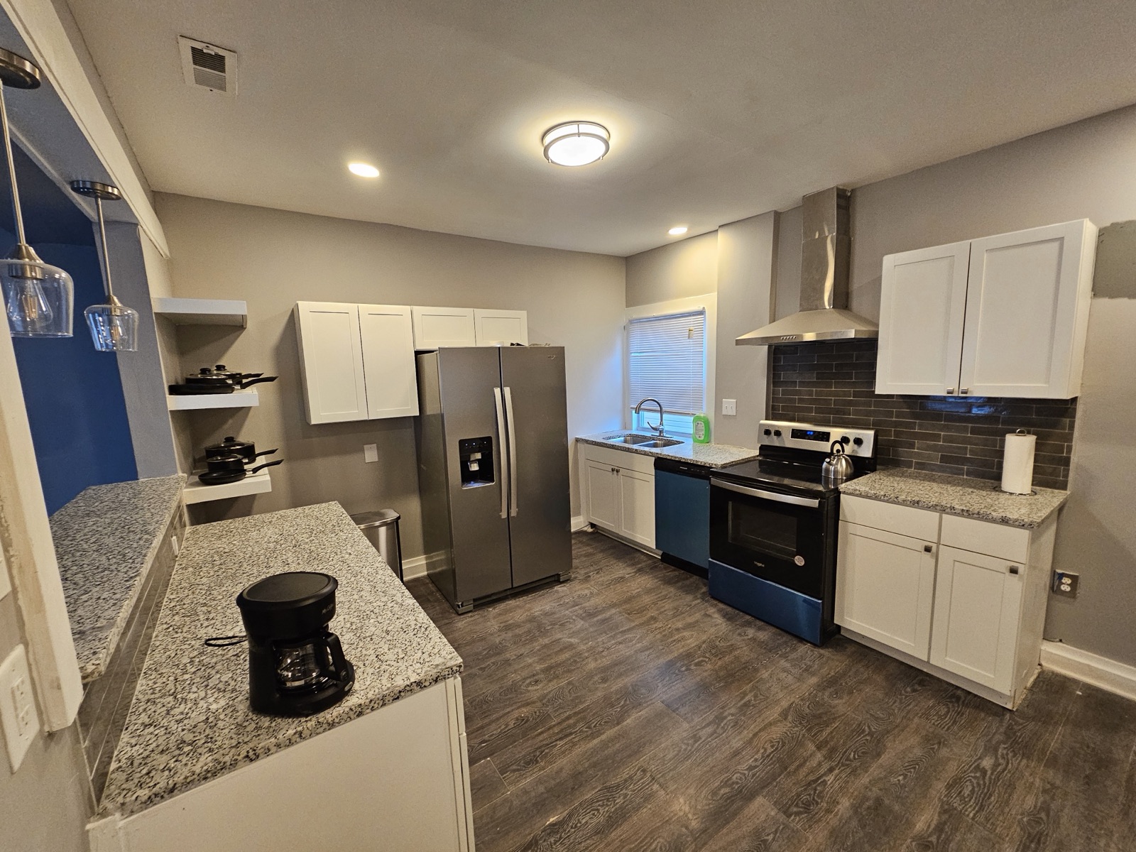 3339 Ruckle St · Unit A photo 5